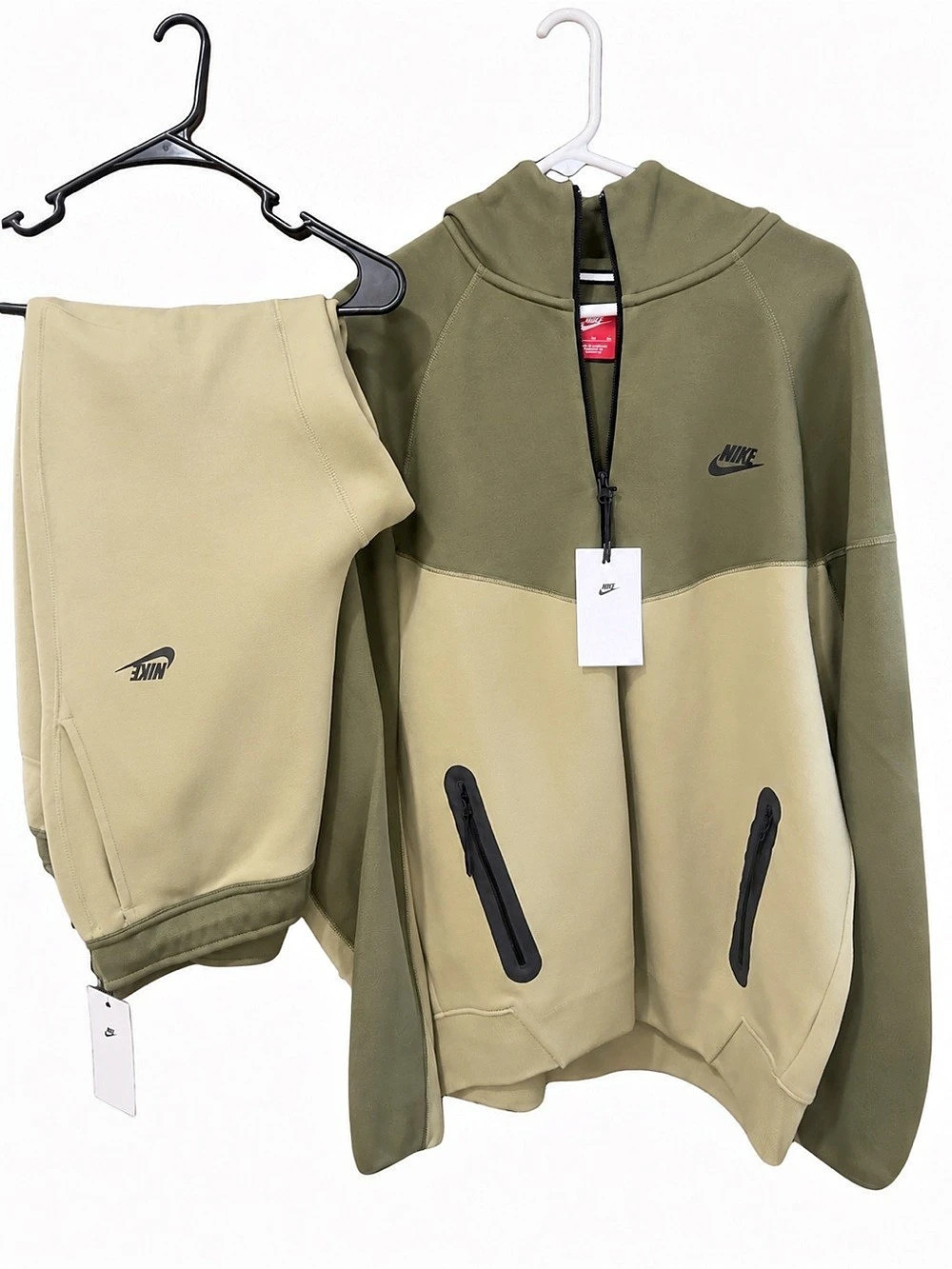 Nike Sportswear Tech Fleece Full-Zip Hoodie and Joggers Set
